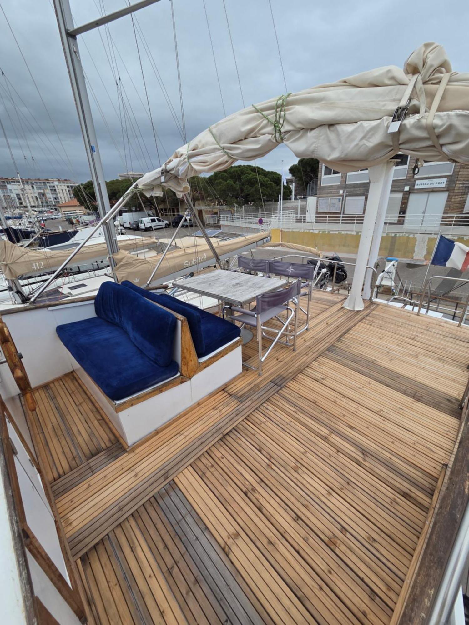 Moment De Legende Botel Toulon